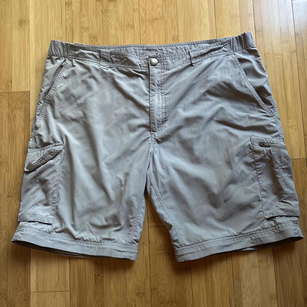 Columbia Omni-Shade Cargo Shorts Men’s 42” Gray Nylon Outdoor Hiking SPF